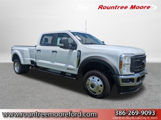 New 2025 Ford F450 XL image 1