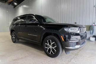 Used 2024 Jeep Grand Cherokee L Limited w/ Luxury Tech Group II image 1