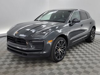 Used 2024 Porsche Macan image 1