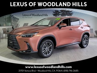 Used 2025 Lexus NX 250 FWD w/ Premium Package image 1