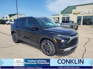 Used 2024 Chevrolet TrailBlazer LT w/ LT Cold Weather Package image 1
