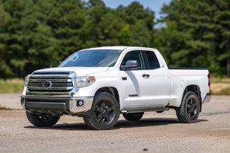 Used 2017 Toyota Tundra SR5 image 1