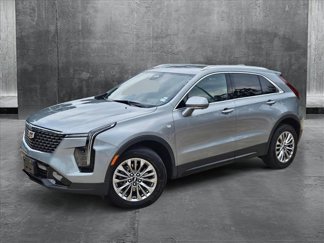 Used 2025 Cadillac XT4 Premium Luxury image 1