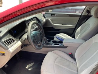 Used 2015 Hyundai Sonata SE w/ Option Group 09 image 1