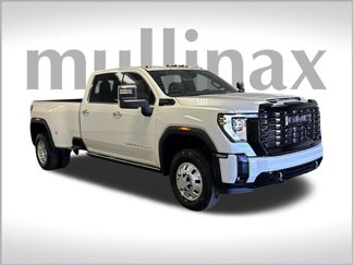 New 2025 GMC Sierra 3500 Denali Ultimate image 1