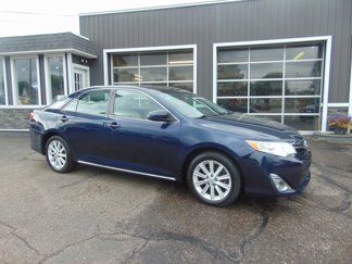Used 2014 Toyota Camry XLE image 1