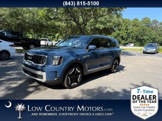 Used 2023 Kia Telluride EX w/ EX Captain's Chair Package image 1