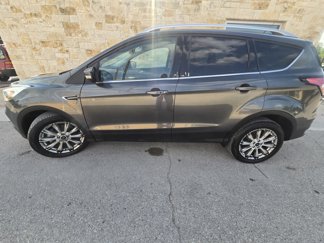 Used 2017 Ford Escape Titanium image 1
