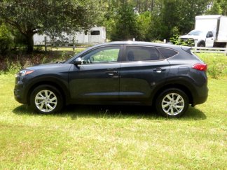 Used 2021 Hyundai Tucson SE image 1