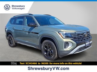 New 2025 Volkswagen Atlas Peak Edition SE image 1