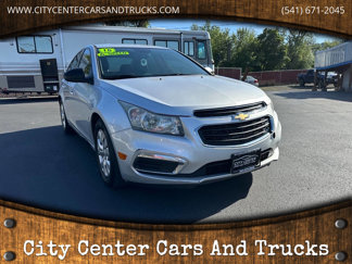 Used 2016 Chevrolet Cruze LS image 1