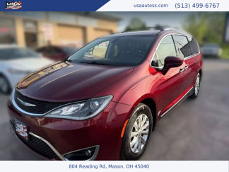 Used 2018 Chrysler Pacifica Touring-L image 1