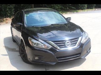 Used 2017 Nissan Altima 2.5 SR w/ Midnight Edition Package image 1