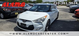 Used 2015 Hyundai Veloster RE:FLEX Edition image 1