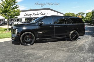 Used 2025 Cadillac Escalade ESV V image 1