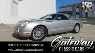 Used 2004 Ford Thunderbird image 1