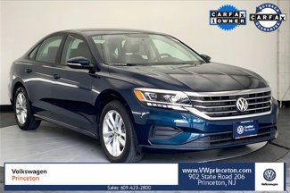 Certified 2021 Volkswagen Passat 2.0T S image 1