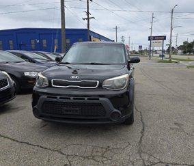 Used 2016 Kia Soul image 1