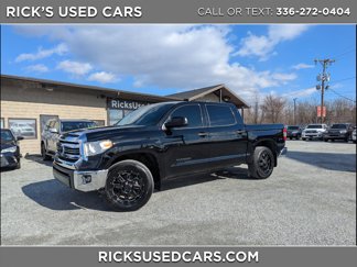 Used 2017 Toyota Tundra SR5 image 1