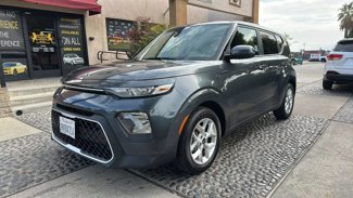 Used 2021 Kia Soul S image 1