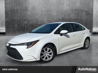 Used 2022 Toyota Corolla LE image 1