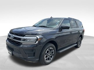 Used 2024 Ford Expedition XLT image 1
