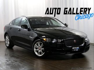 Used 2018 Jaguar XE Premium image 1