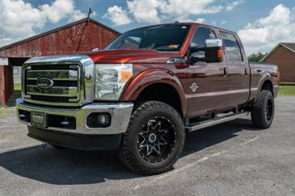 Used 2015 Ford F350 Lariat image 1