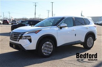 New 2025 Nissan Rogue SV image 1