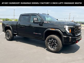 Used 2024 GMC Sierra 2500 AT4X image 1