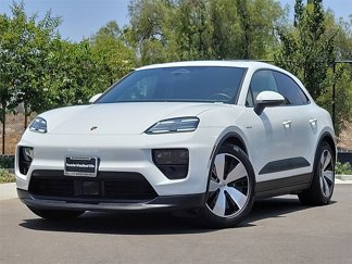 Used 2025 Porsche Macan Electric image 1