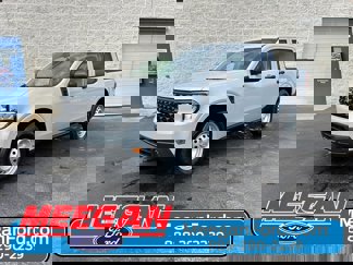 New 2025 Ford Maverick XL image 1