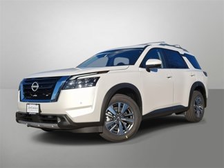 New 2025 Nissan Pathfinder SL image 1