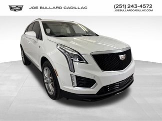 Certified 2025 Cadillac XT5 Sportv w/ Technology Package image 1