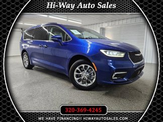 Used 2021 Chrysler Pacifica Touring-L image 1