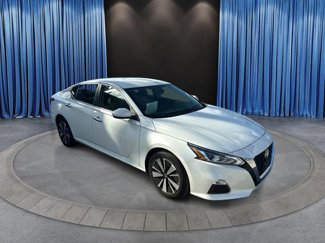 Used 2022 Nissan Altima 2.5 SV image 1