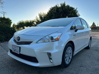 Used 2014 Toyota Prius V Three image 1