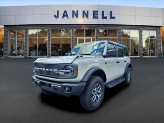 New 2025 Ford Bronco Badlands image 1