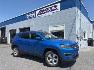 Used 2021 Jeep Compass Latitude image 1