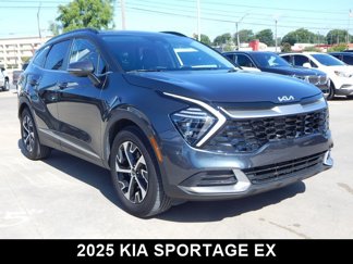 Used 2025 Kia Sportage EX w/ Premium Package image 1