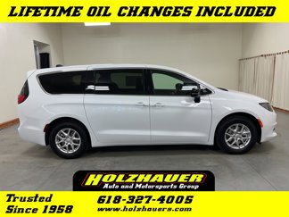 New 2025 Chrysler Voyager LX image 1
