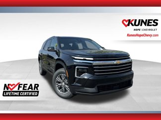 New 2026 Chevrolet Traverse LT w/ Driver Confidence Package image 1
