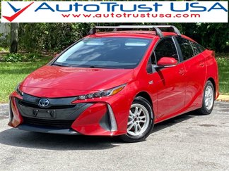 Used 2022 Toyota Prius Prime LE image 1