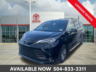 New 2025 Toyota Sienna XLE image 1
