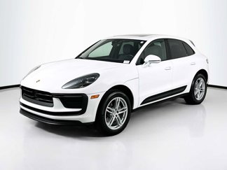 Certified 2024 Porsche Macan image 1
