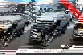 New 2025 GMC Hummer EV 2X image 1