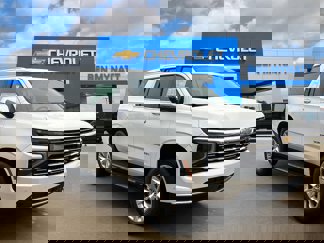 New 2025 Chevrolet Suburban Premier image 1