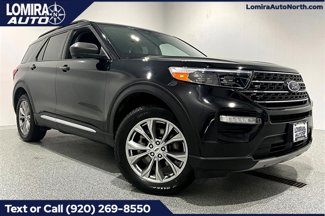 Used 2023 Ford Explorer XLT image 1