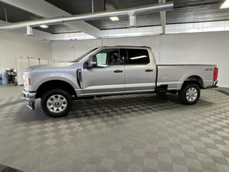 Used 2023 Ford F350 XLT image 1