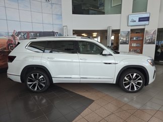 New 2025 Volkswagen Atlas SEL Premium R-Line image 1